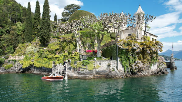 James Bond Rallye From Italy With Love Lago di Como Villa Balbaniello